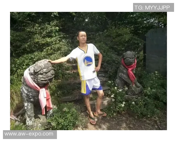 李强的网球人生探索：从青涩少年到职业选手的深度对话与反思